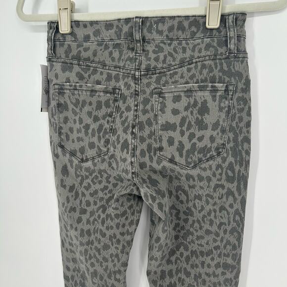 STS Blue Ellie High Rise Skinny Jeans Gray Leopard Print Raw Hem Size 25 NWT - Picture 4 of 5